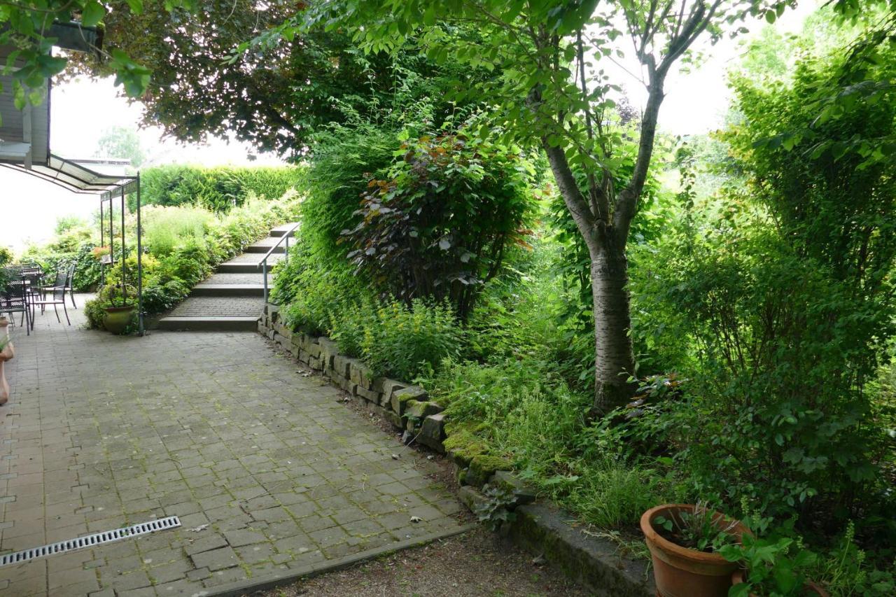 Land Und Leute Apartamento Fritzlar Exterior foto